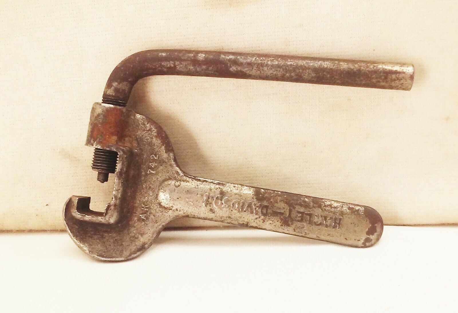 Vtg antique early Harley davidson motorcycle chain breaker rivet tool cast iron