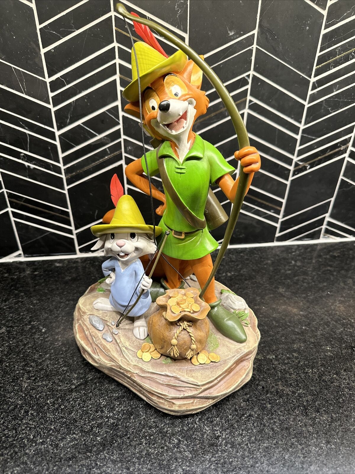 Costa Alavezos Disney Statue Disney Robin Hood Skippy Rabbit Medium Fig Figure