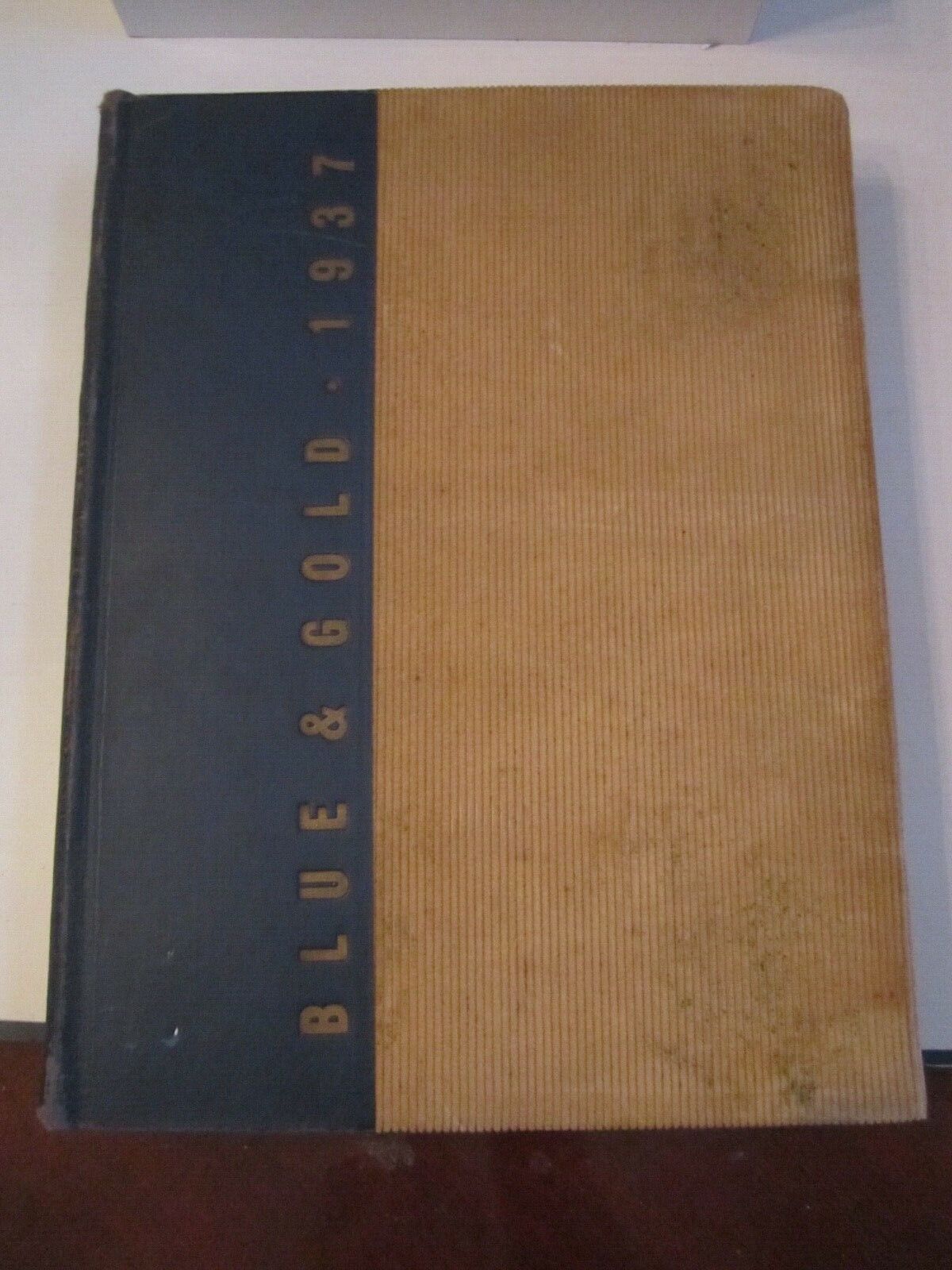 1937 THE UNIVERSITY OF CALIFORNIA YEAR BOOK - BLUE AND GOLD - VERY HEAVY