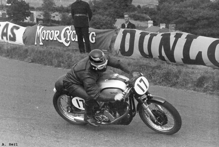 Norton 40m 350cc Manx Alan Trow 1956 Ulster Grand Prix motorcycle racing photo