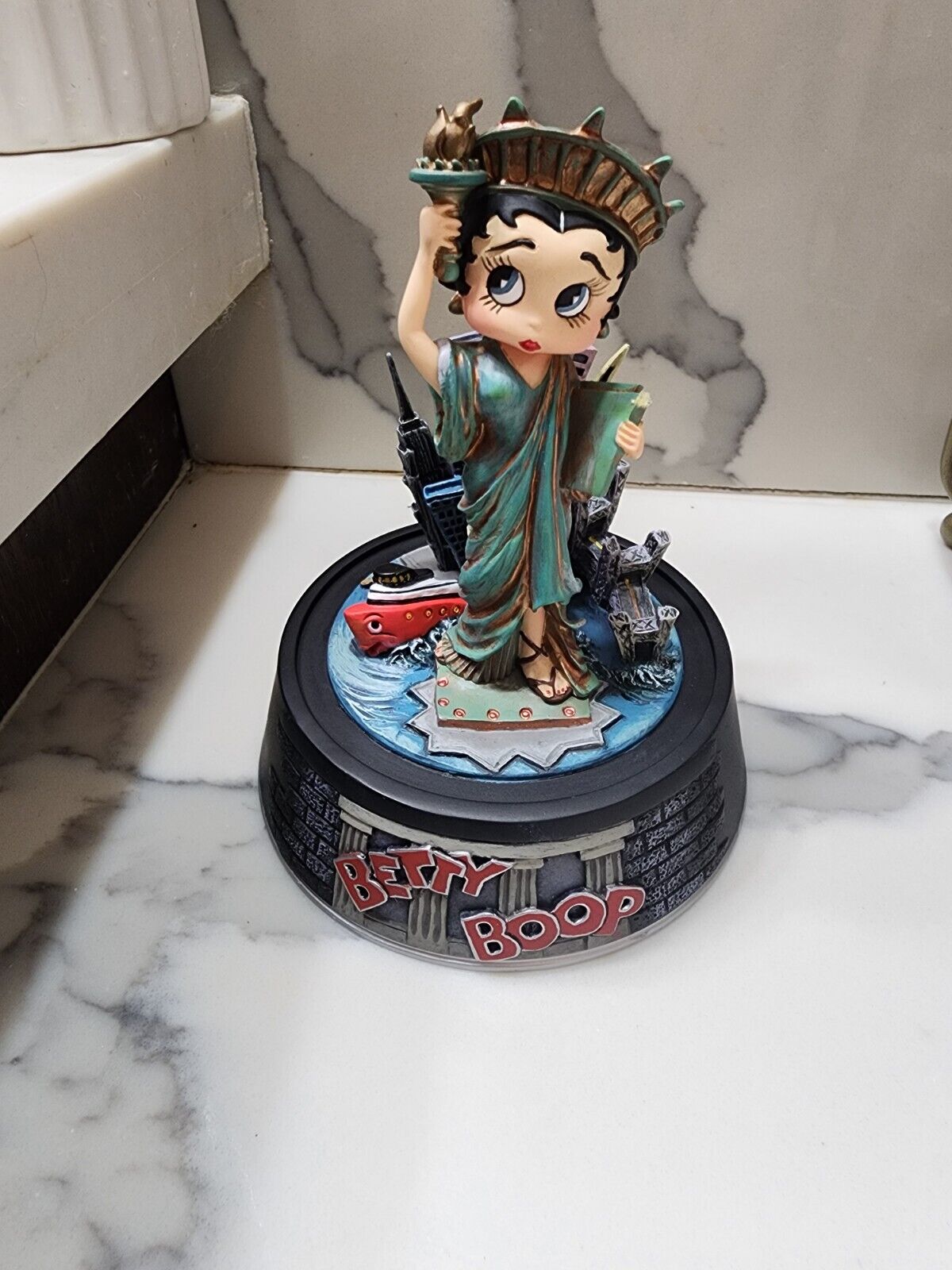 1998 Betty Boop Limited Edition “Liberty Betty” Hand Painted Sculpture Dome