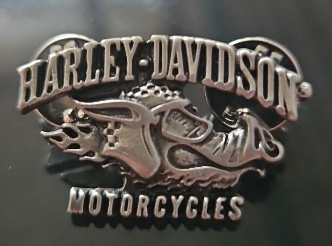 HARLEY DAVIDSON MOTORCYCLES RARE ROAD HOG HEAD PIN NEW