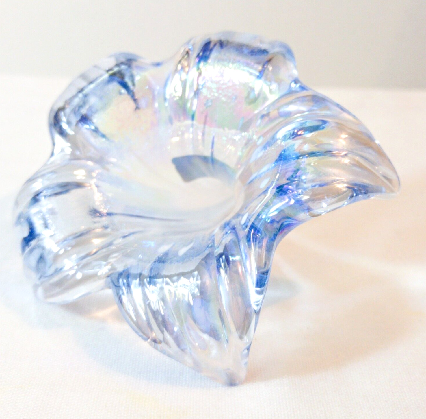 Vintage Lily Shaped Flower Bud Vase Handblown Sparkling Blue Glass Interpur