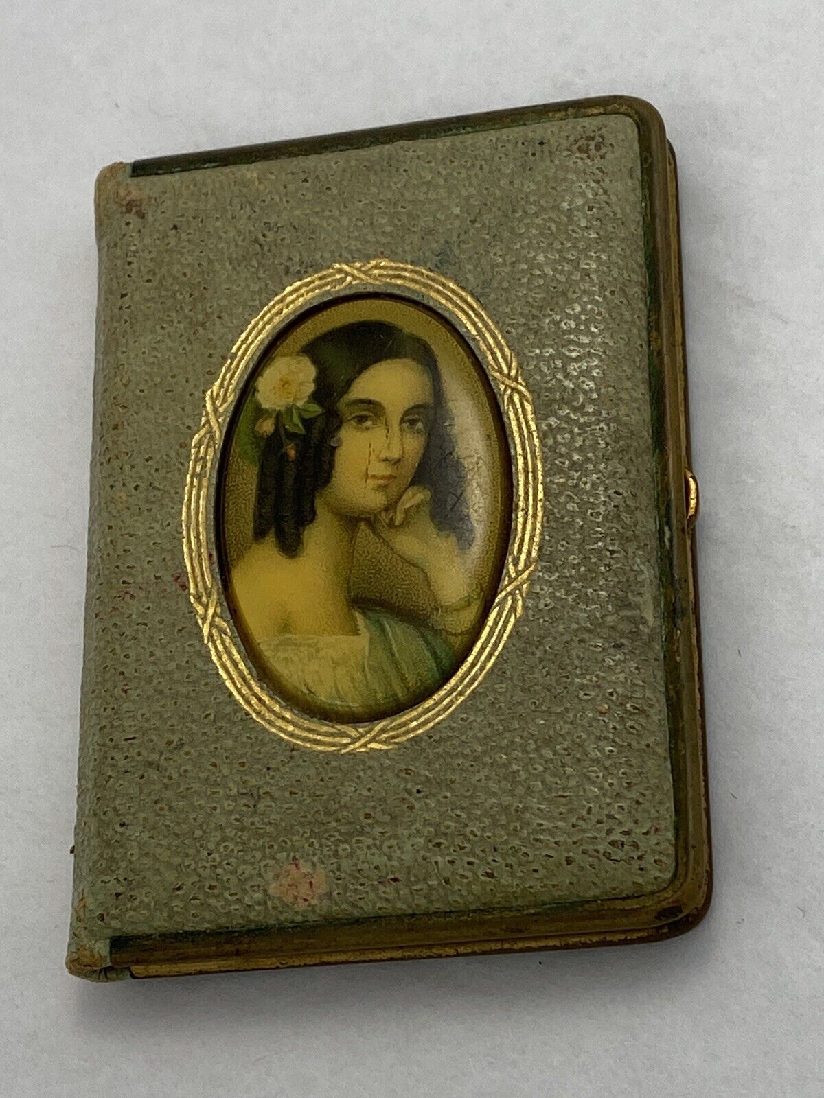 Mondaine NY Victorian Lady Book Powder Compact Mirror Cabochon Portrait 2 3/4\