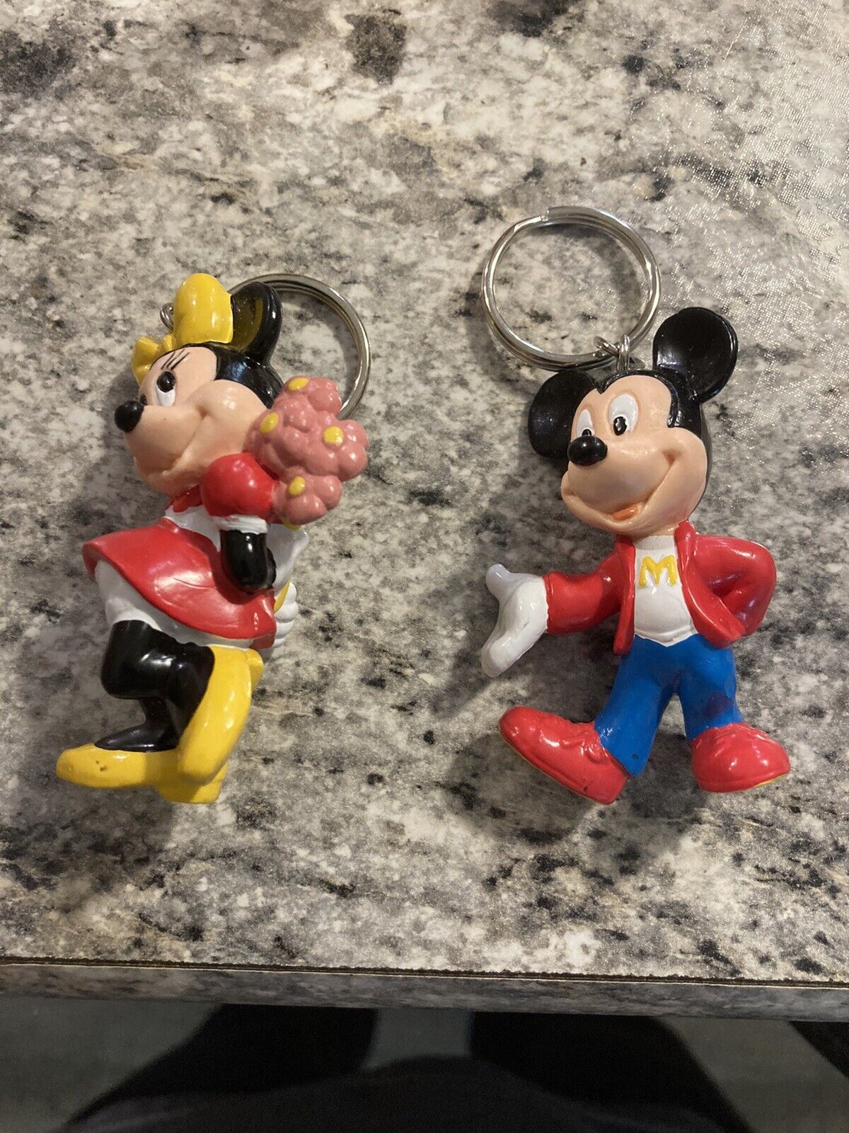 Vintage The Walt Disney Company Mickey and Minnie Mouse Keychain 1993