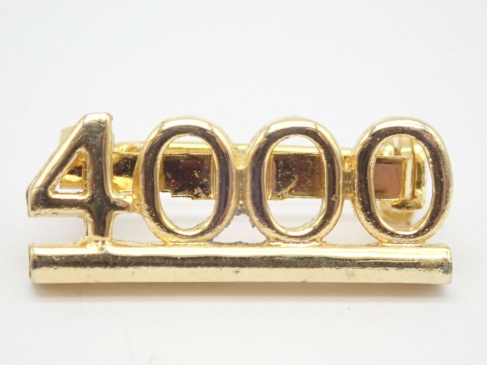 4000 Gold Tone Vintage Lapel Pin