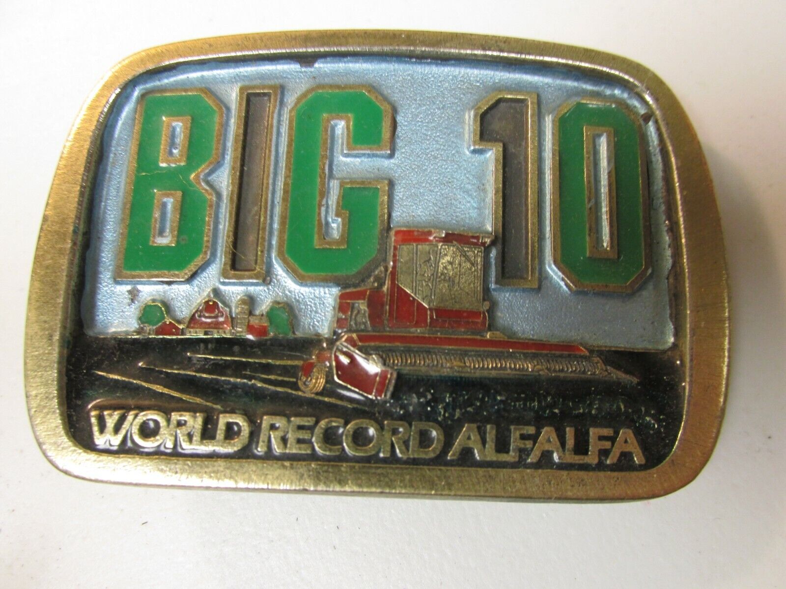 C19 Belt Buckle Big 10 World Record Alfalfa /500 Harvest Combine Harvesting