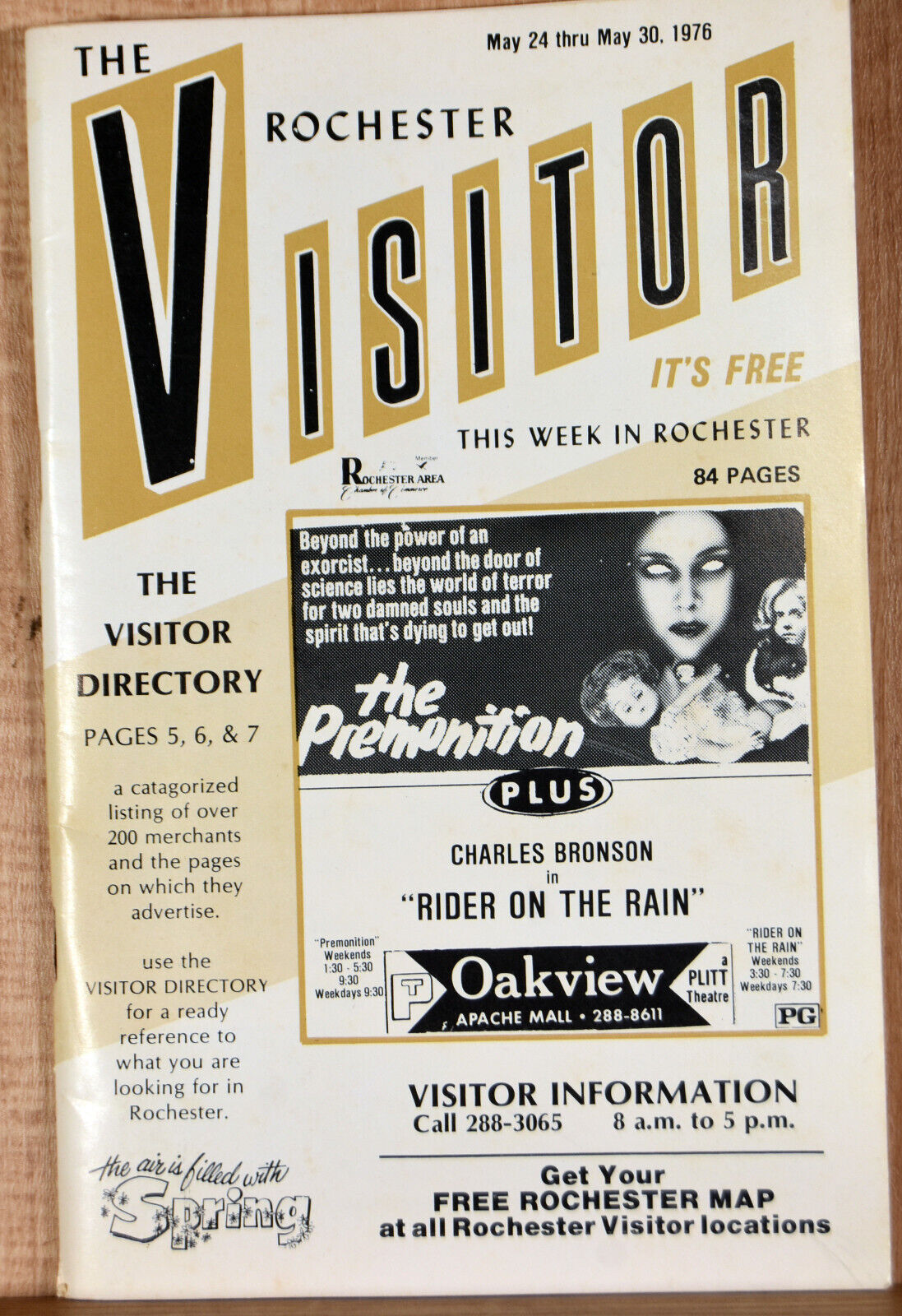 1976 Vintage Booklet Rochester Visitor MN Dining Shopping Mystery Cave Carlton