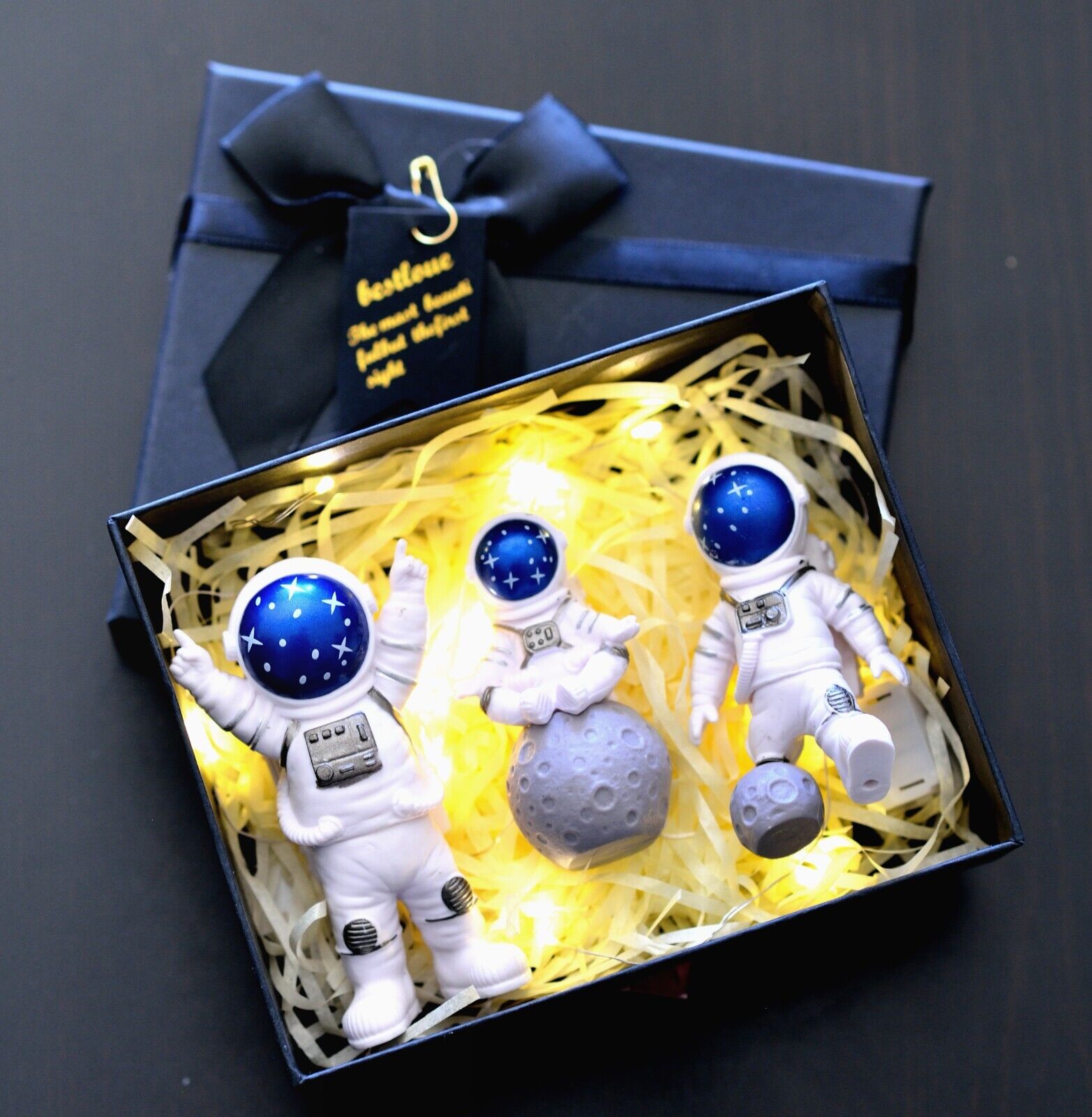 Astronaut Figurine Gift Set Planet Spaceman Decor for Car Home Office Best Gift