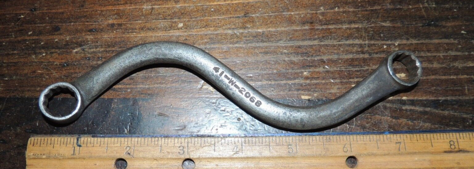 VTG. No. 41-W-2068 S-Shape Wrench Military Indian Motorcycles Cylinder Base Nut
