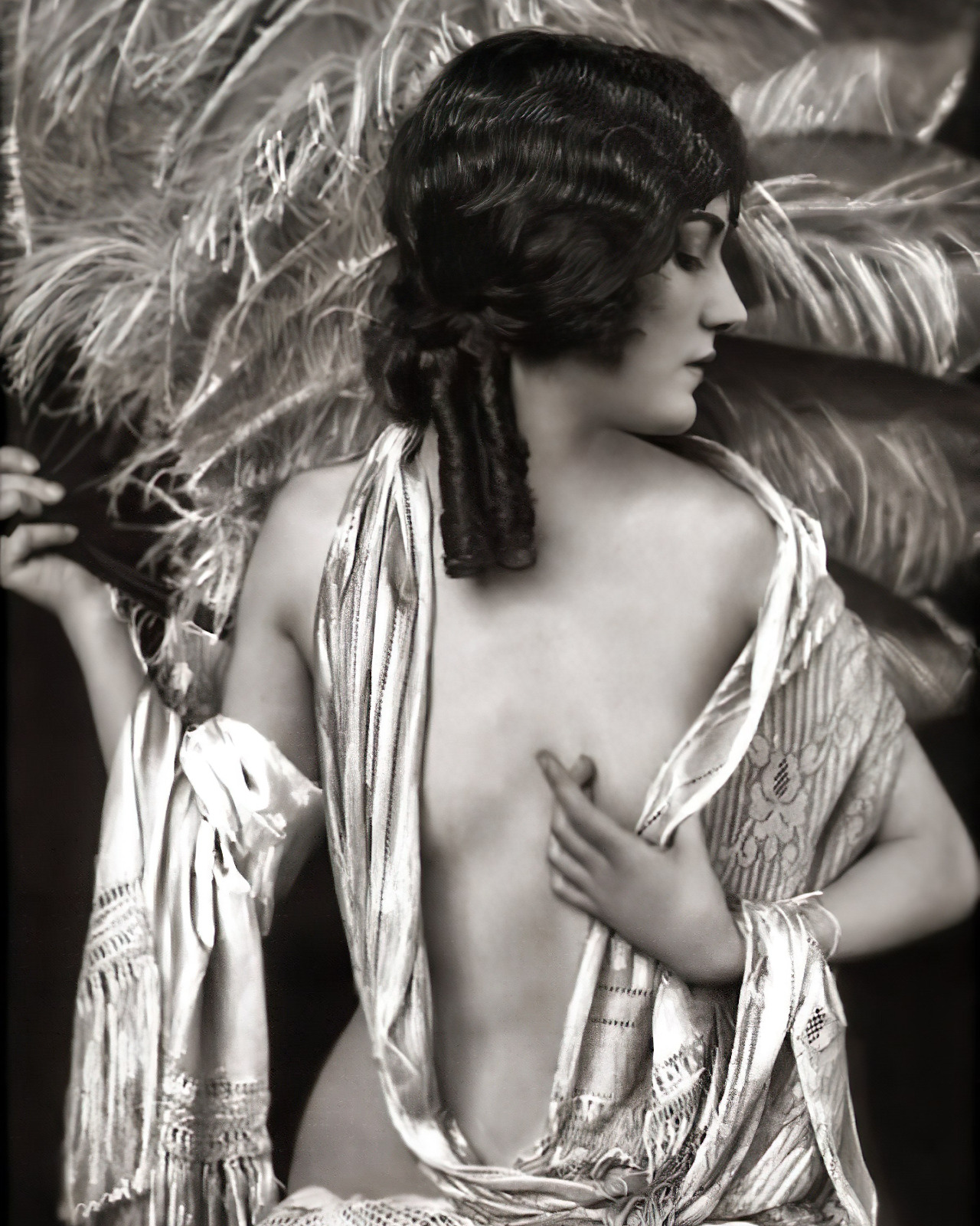 Roaring 20's Ziegfeld Follies Gloria Swanson 8x10 Risque Photo Print Show Girl