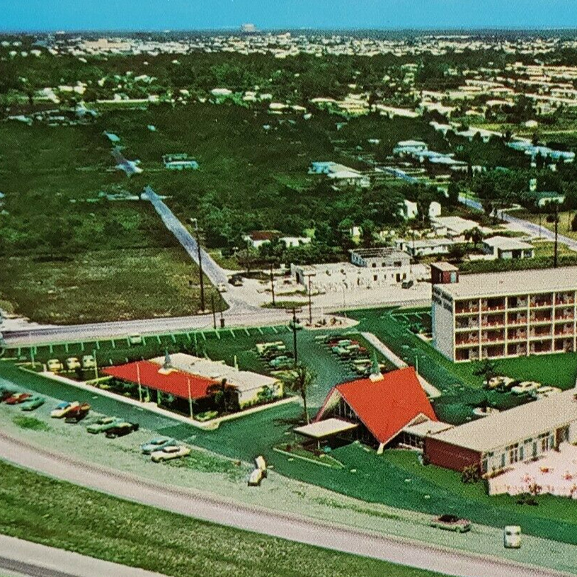 Miami Florida Howard Johnson's Motor Lodge Restaurant Aerial 1958 Postcard D167