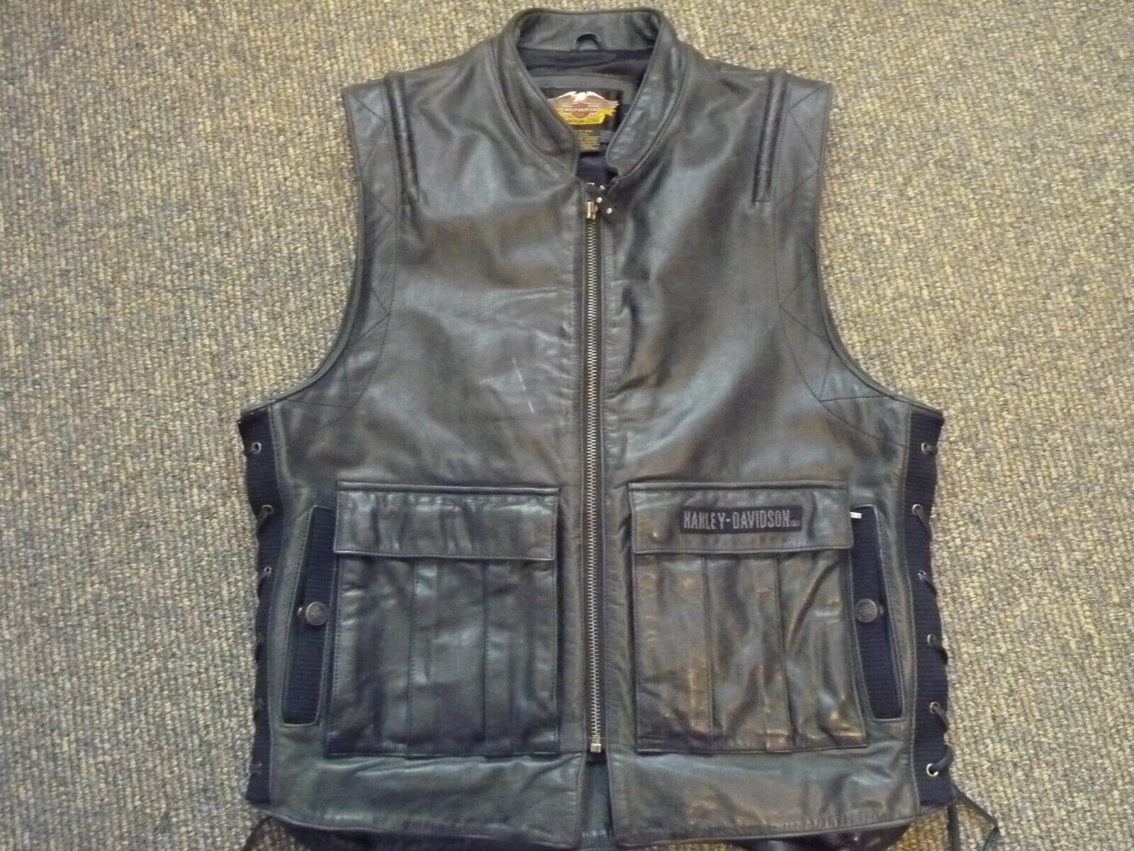Harley Davidson  Black Heavy Leather Vest Side Lace - Men\'s Large - Distressed