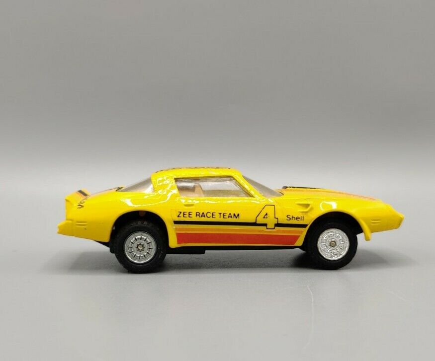 VTG Yellow Die Cast Metal Toy Car Zee Race Team Shell Advert Turbo 4 Cragar 1:46