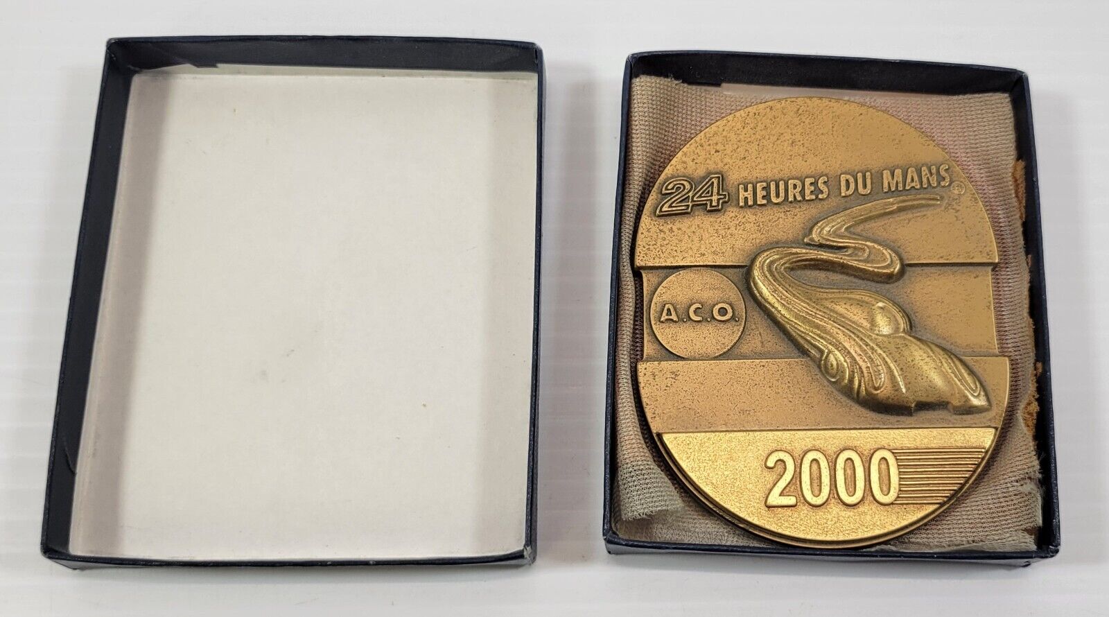 *B) Automobile Club de l'Ouest 24 Hours of Le Mans 2000 Bronze Medal