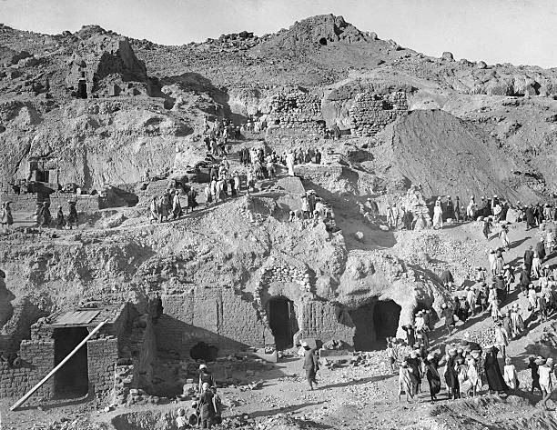 Thebes Egypt progress work being carried out under Dr Clarence - 1924 Old Photo