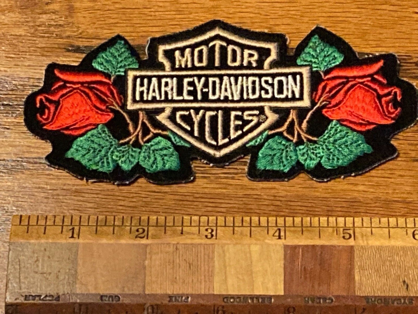 Preowned vintage Harley-Davidson Roses patch 6 inches