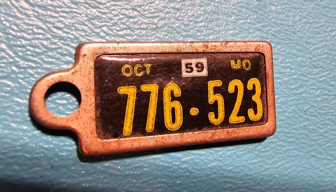 1959 Missouri DAV license plate tag keychain