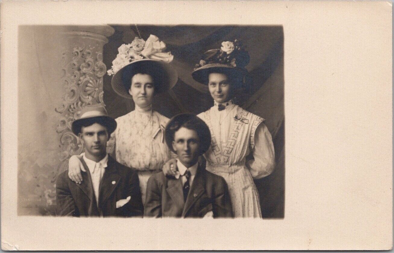1910s Studio RPPC Photo Postcard Two Couples / Ladies in Large Hats / Fashion