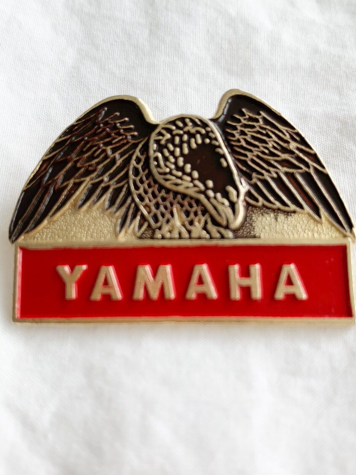 Vintage 1976 YAMAHA Pin Eagle Red & Gold Motorcycle Lapel Vest NEW Back Pin