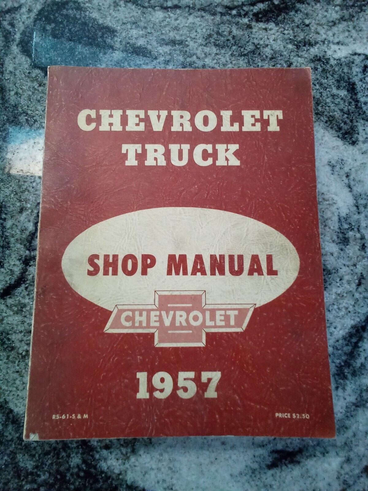 Vtg Mechanic\'s 1957 CHEVROLET TRUCK SHOP MANUAL auto repair pick-up RS61-S&M 