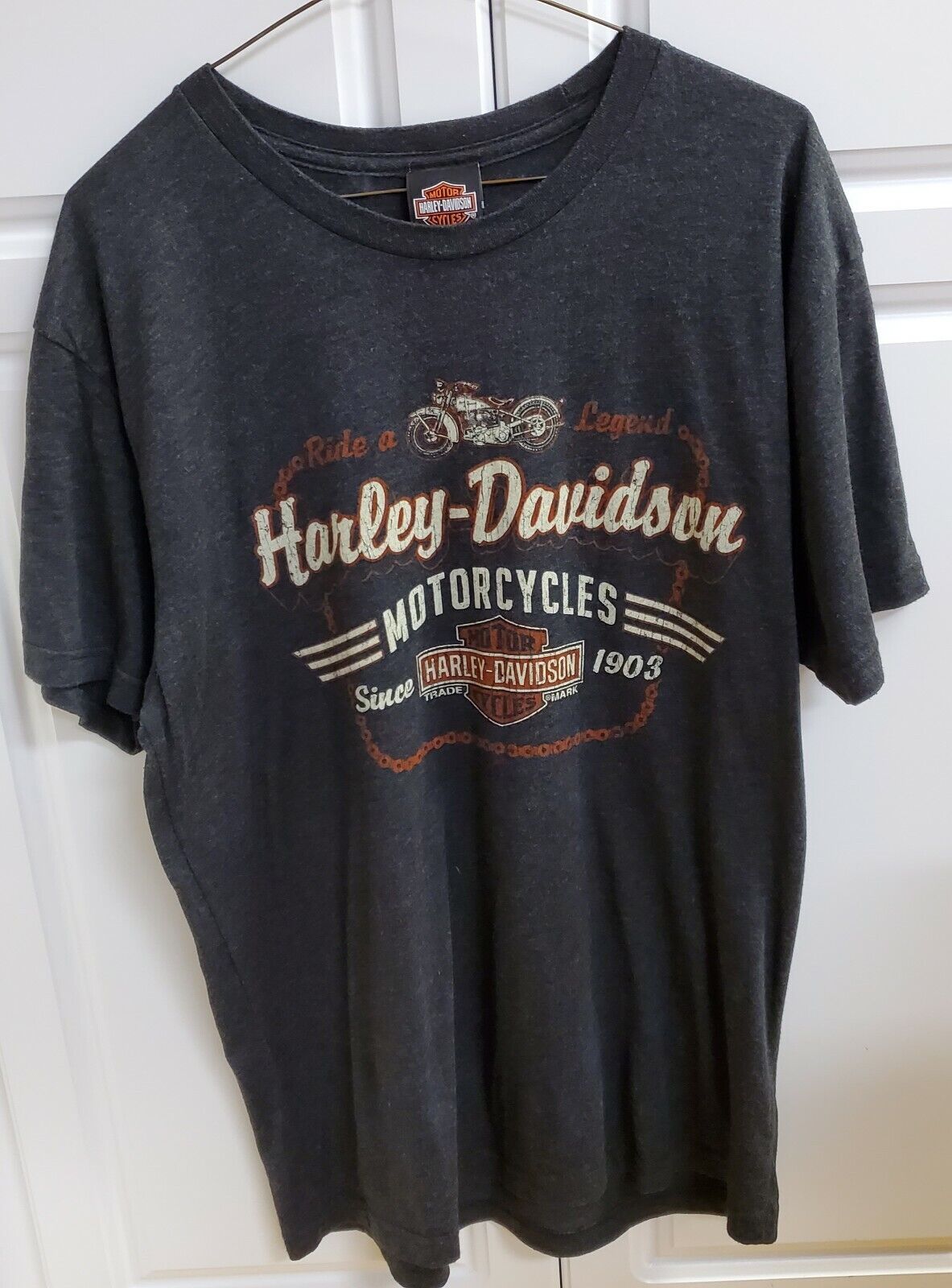 Harley Davidson of Bloomington, Indiana Grayish Black T-shirt Size Large