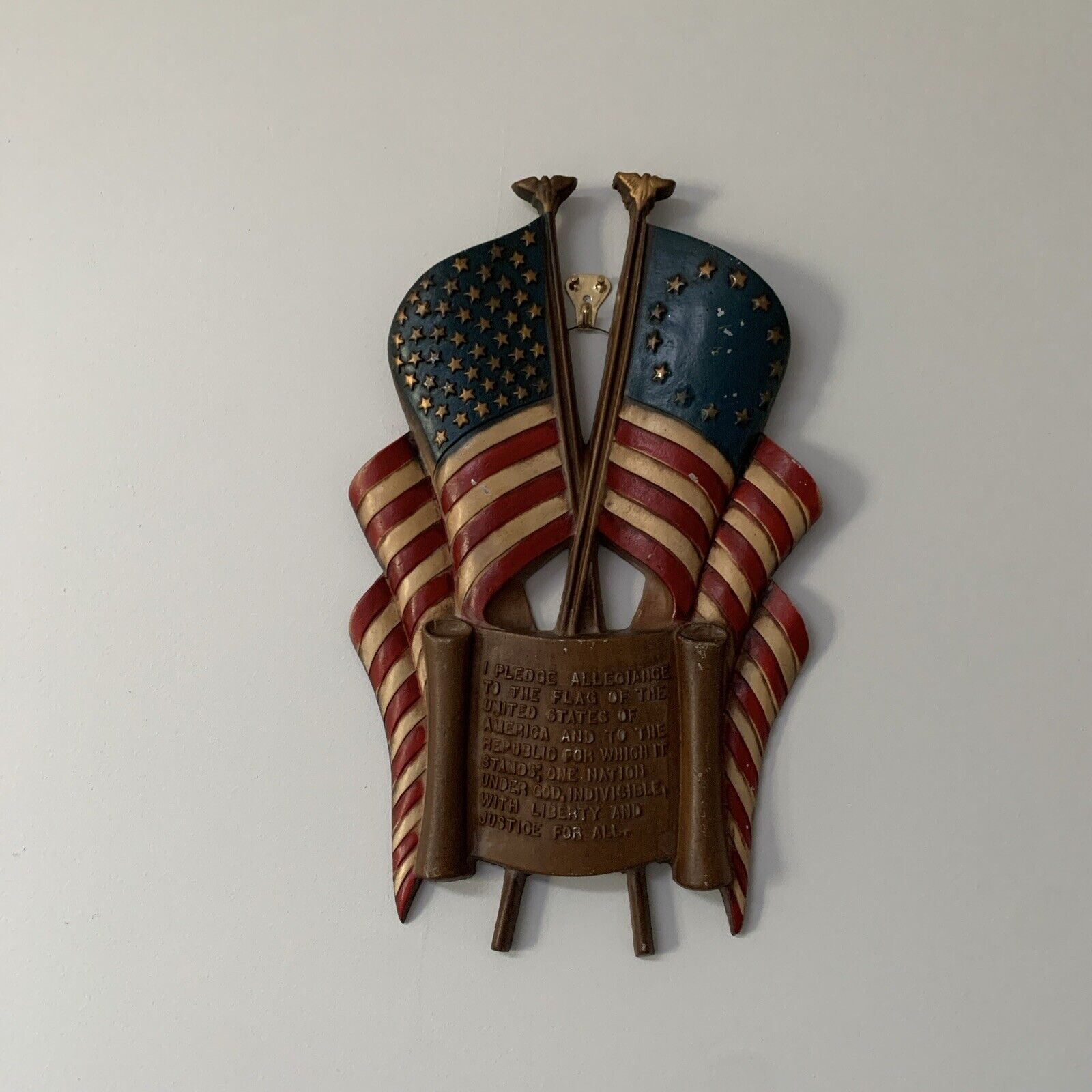 Vintage Sexton American Flag Pledge of Allegiance Plaque Metal Patriotic Decor