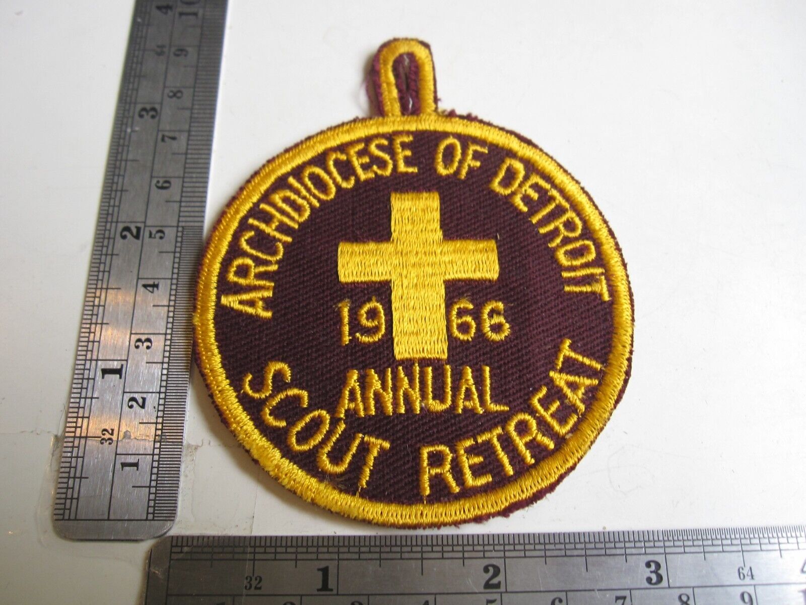 1966 BSA Scouting Archdiocese of Detroit Annual Scout Retreat Cloth Patch BIS
