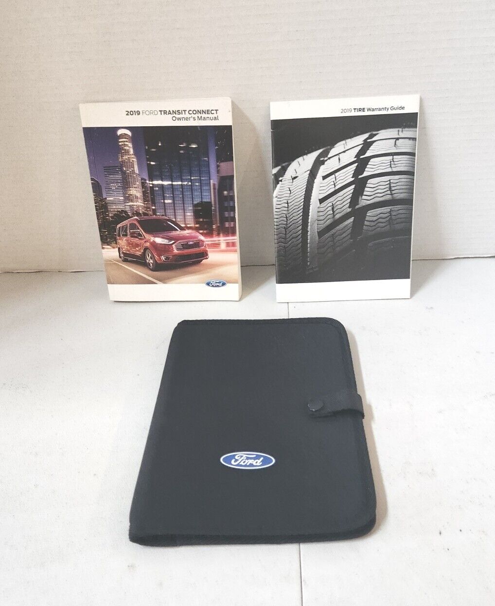 2019 FORD TRANSIT CONNECT OWNERS MANUAL GUIDE BOOK SET WITH CASE  