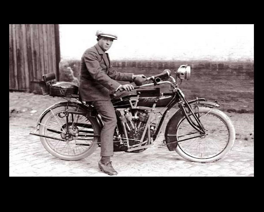 Vintage Indian Motorcycle PHOTO 1916 Power Plus V Twin Bike Rider