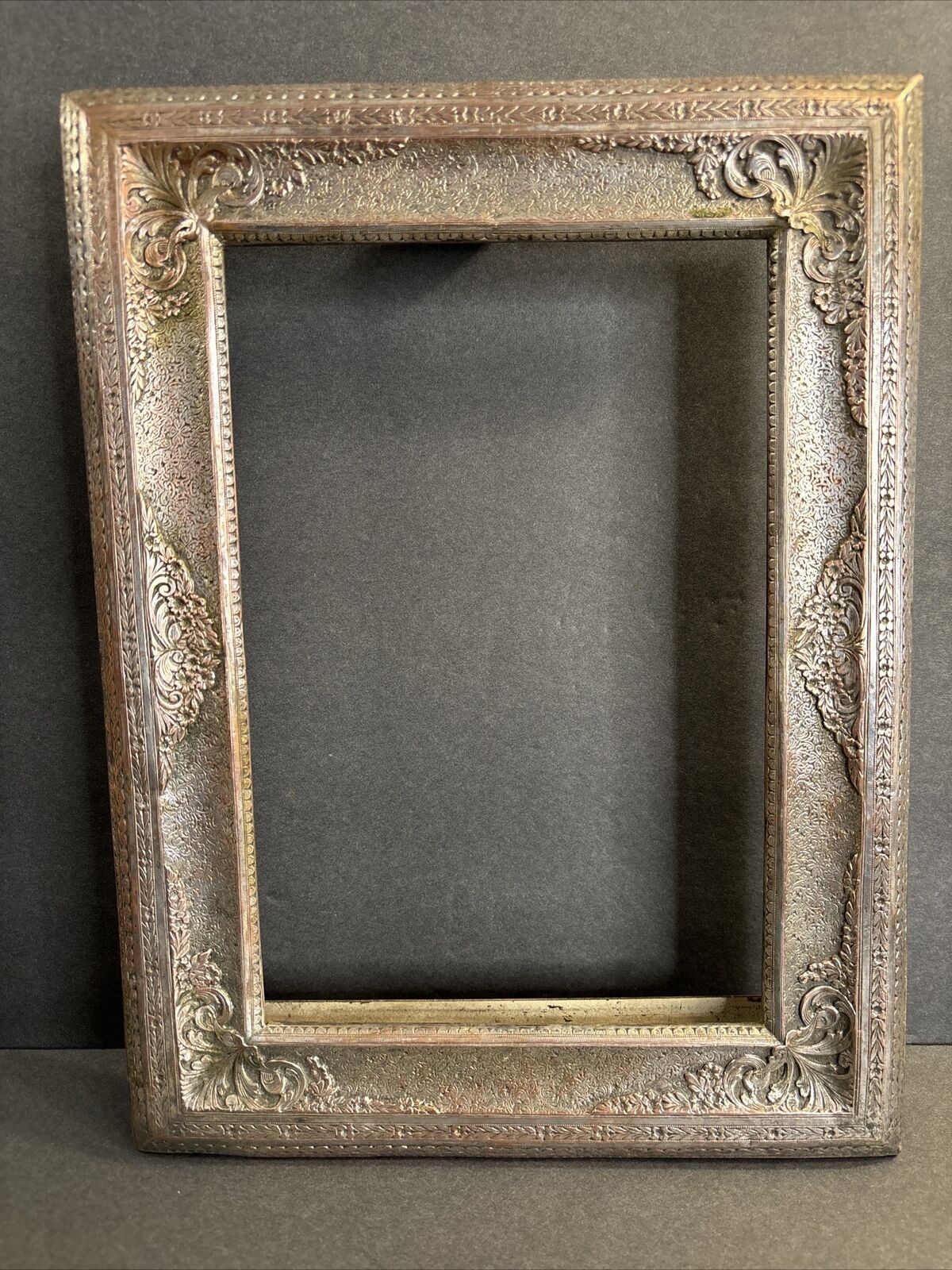 Antique Metal Picture frame/photo frame/Europe C.1940/Gilt Flowers/Rectangle