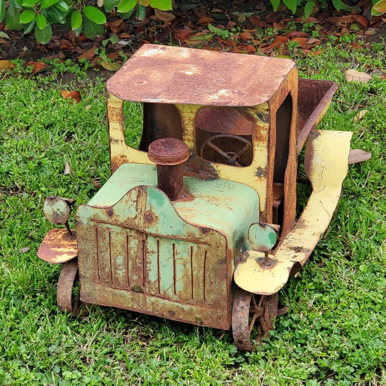 Vintage Rustic Metal Old Truck Yard ART Planter Handcrafted 24x16x16 Inch