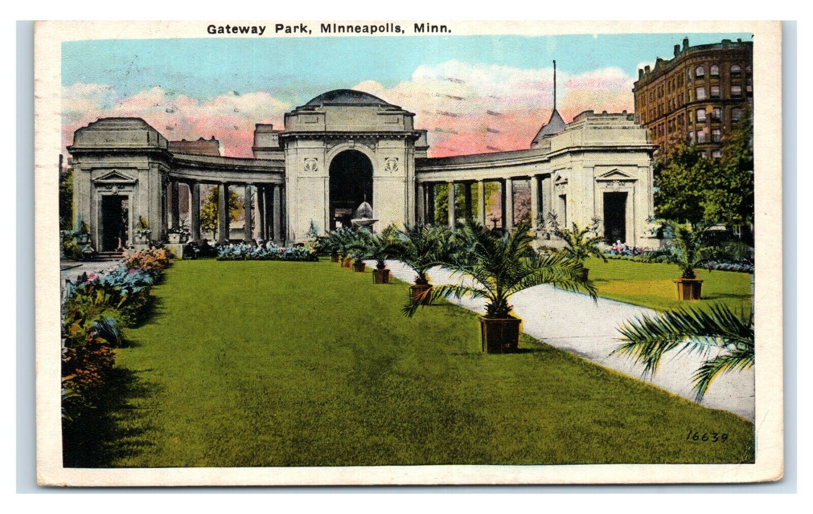 Postcard Gateway Park, Minneapolis, Minnesota 1927 J61