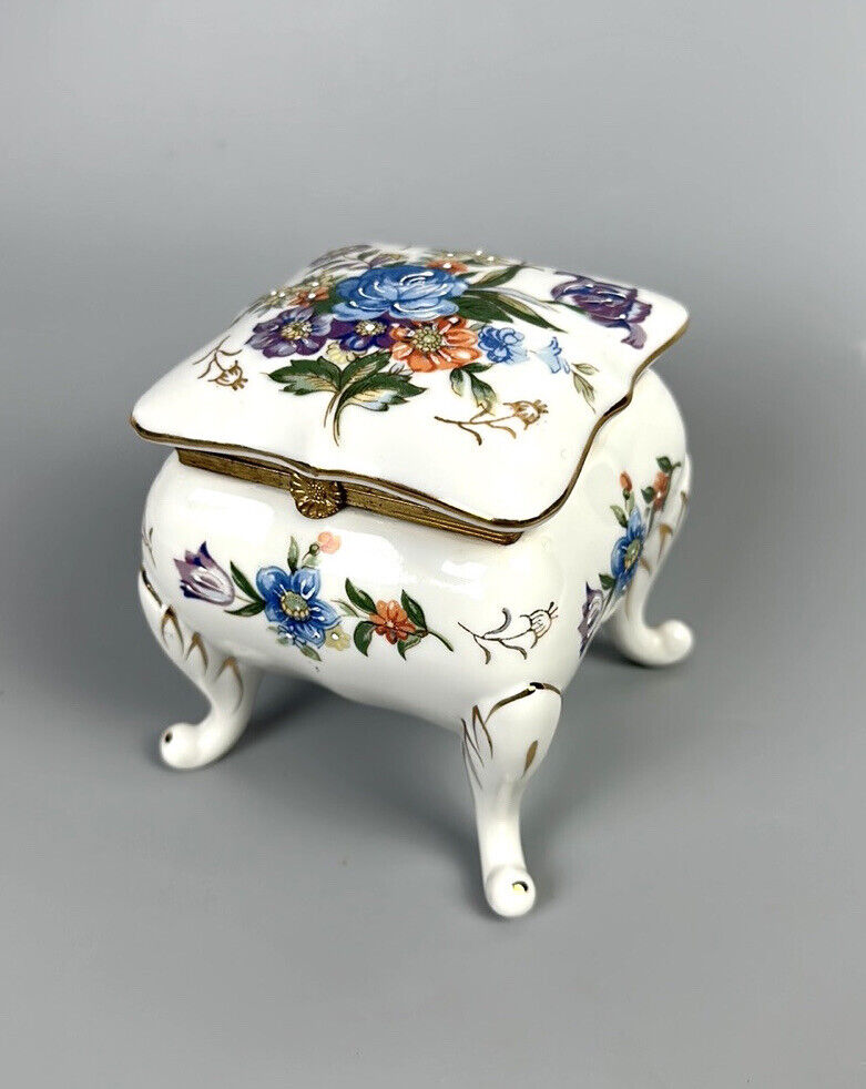 Napcoware Jewelry Trinket Box Hand Painted Footed Floral Porcelain Japan Vintage