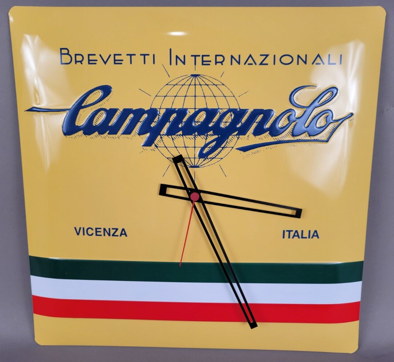 Campagnolo BREVETTI INTERNAZIONALI Wall Clock Limited Edition Italian Cycling