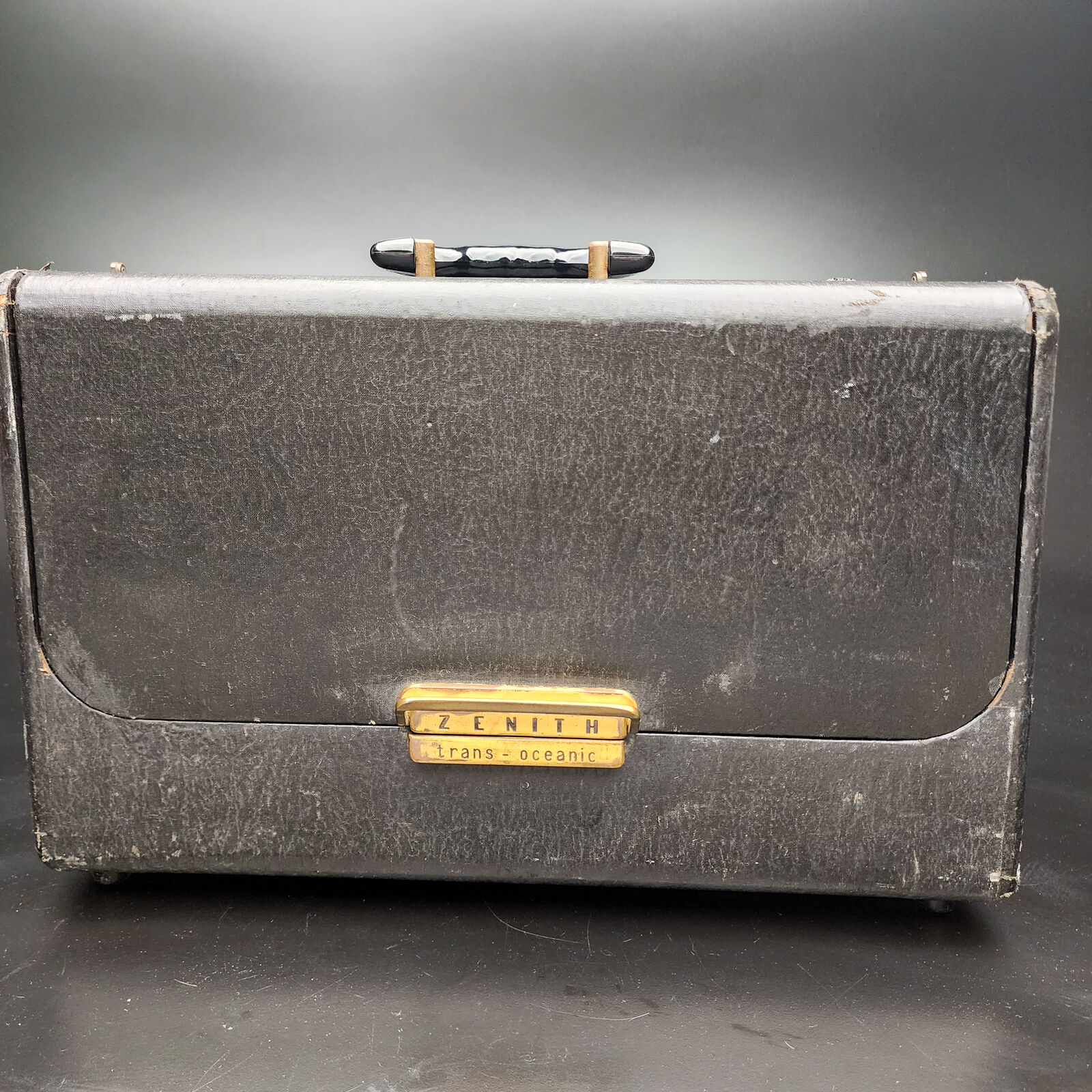 1950's Vintage Zenith Trans Oceanic Y600 Wave Magnet Short Wave Radio
