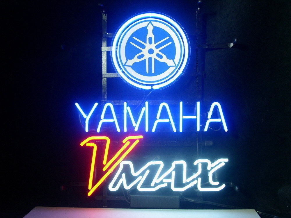 CoCo Yamaha Vmax Logo 20\
