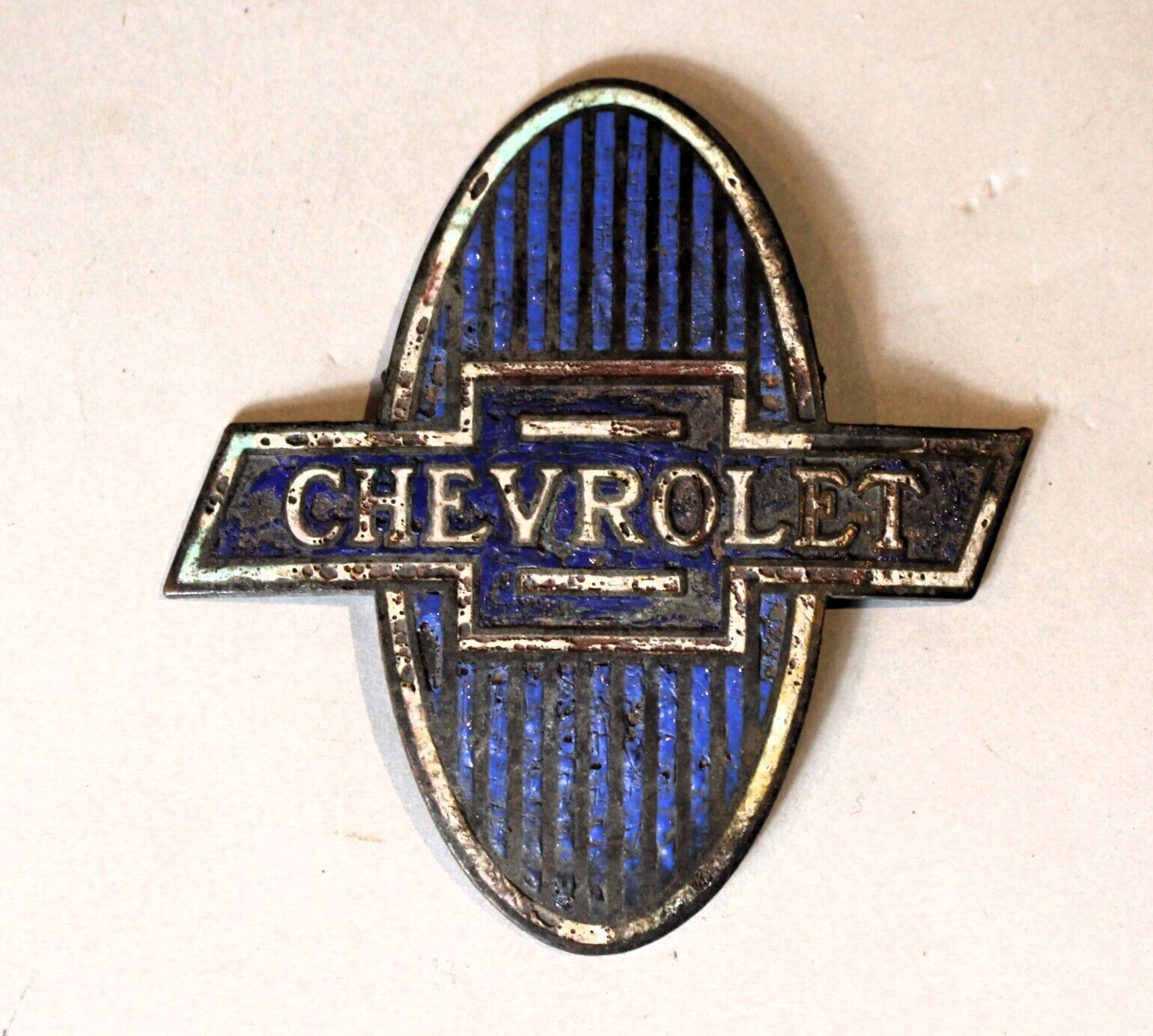 Vintage 1929-32 Chevrolet Radiator Badge Emblem Enamel Metal Rare Chevy GM