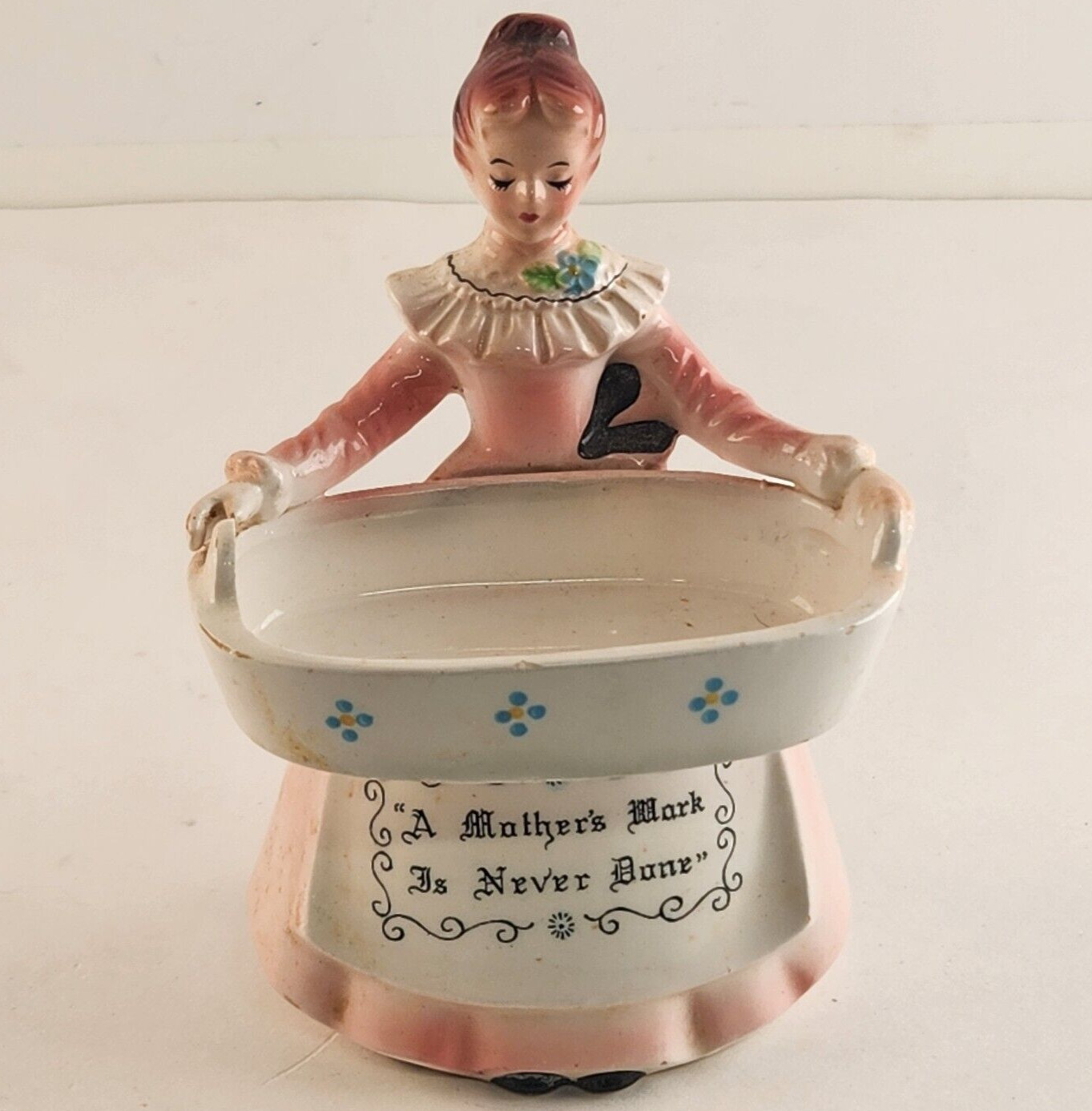 Enesco Prayer Lady Mother Kitchen Scour Pad holder 1950s Pink Ceramic Japan