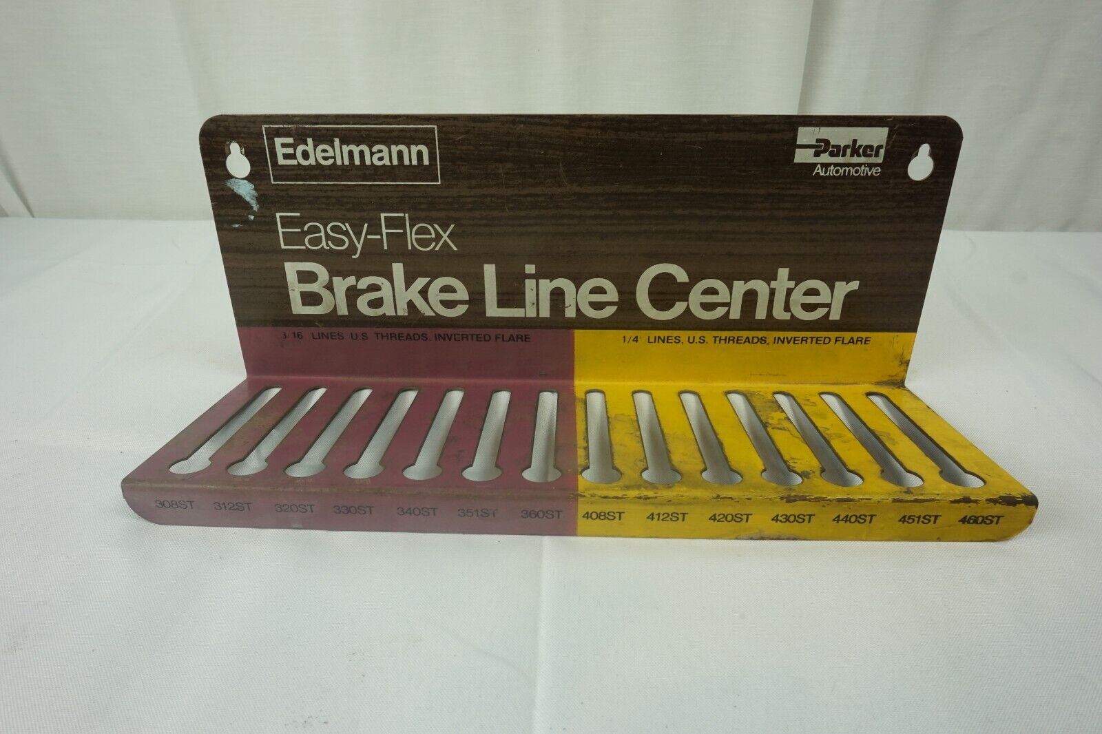 Edelmann Easy-Flex Brake Line Center Metal Sign/Display