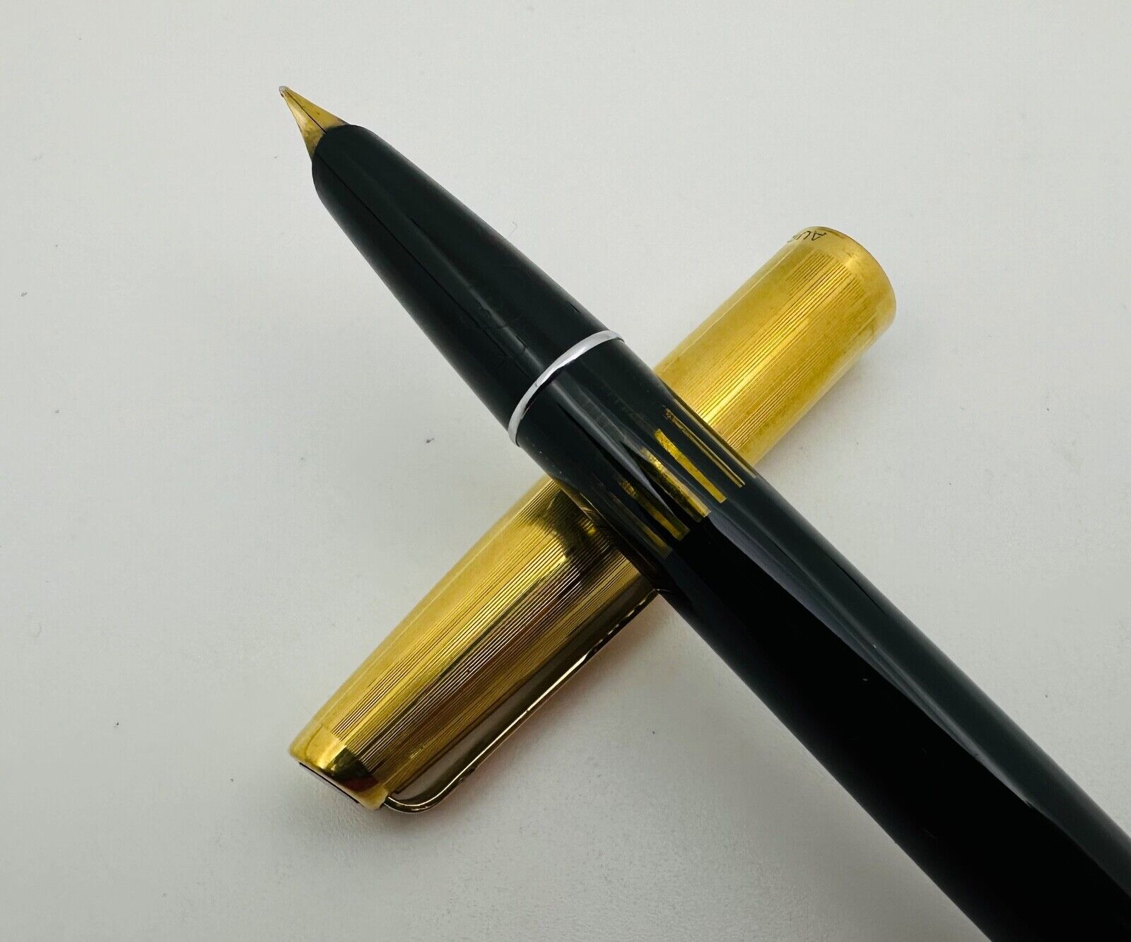 Vintage Aurora 88P Black Gold Plated Cap Fountain Pen 14K Gold Nib - 1950's