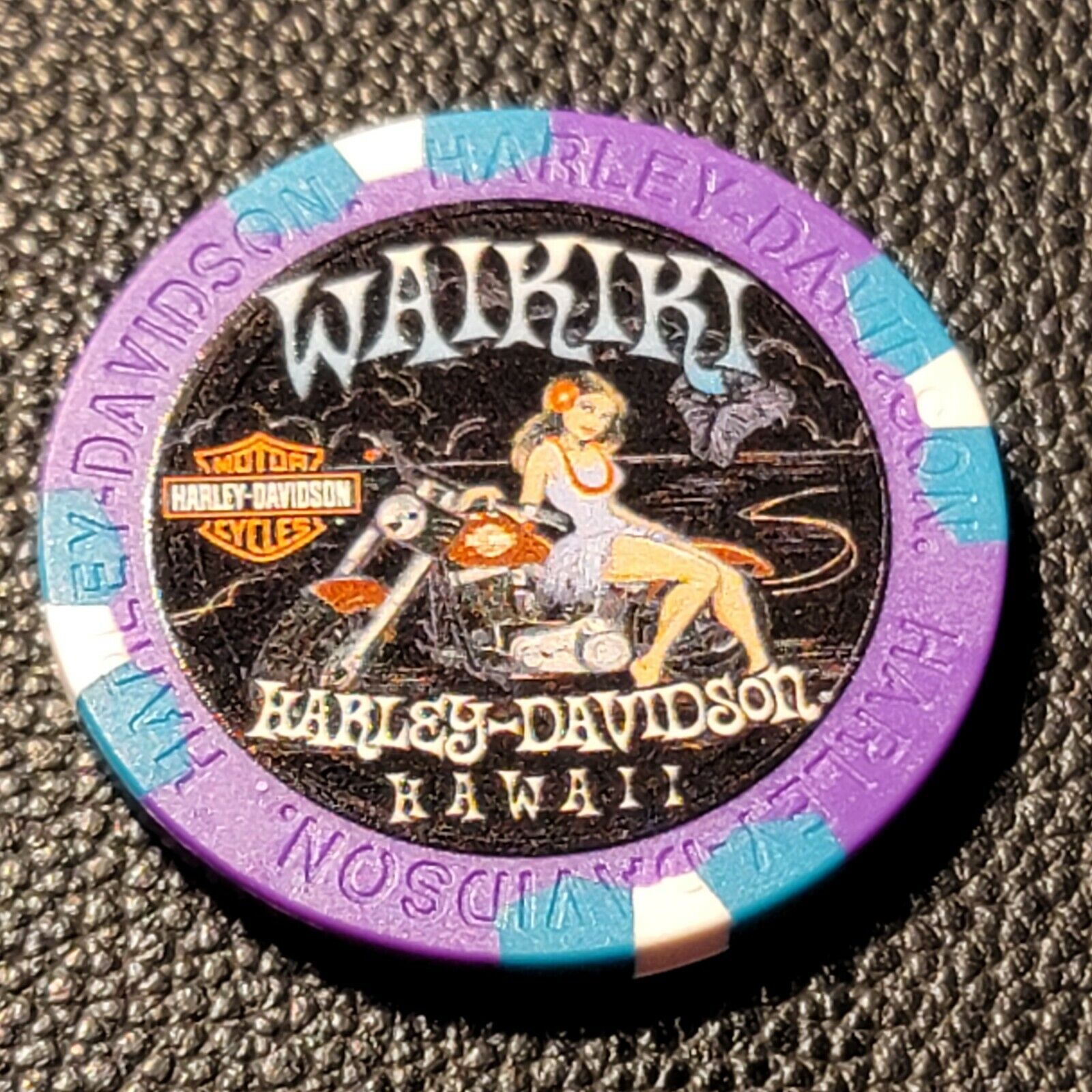 WAIKIKI HD ~ HAWAII ~ (WIDE PRINT Purple/Teal) Harley Davidson Poker Chip