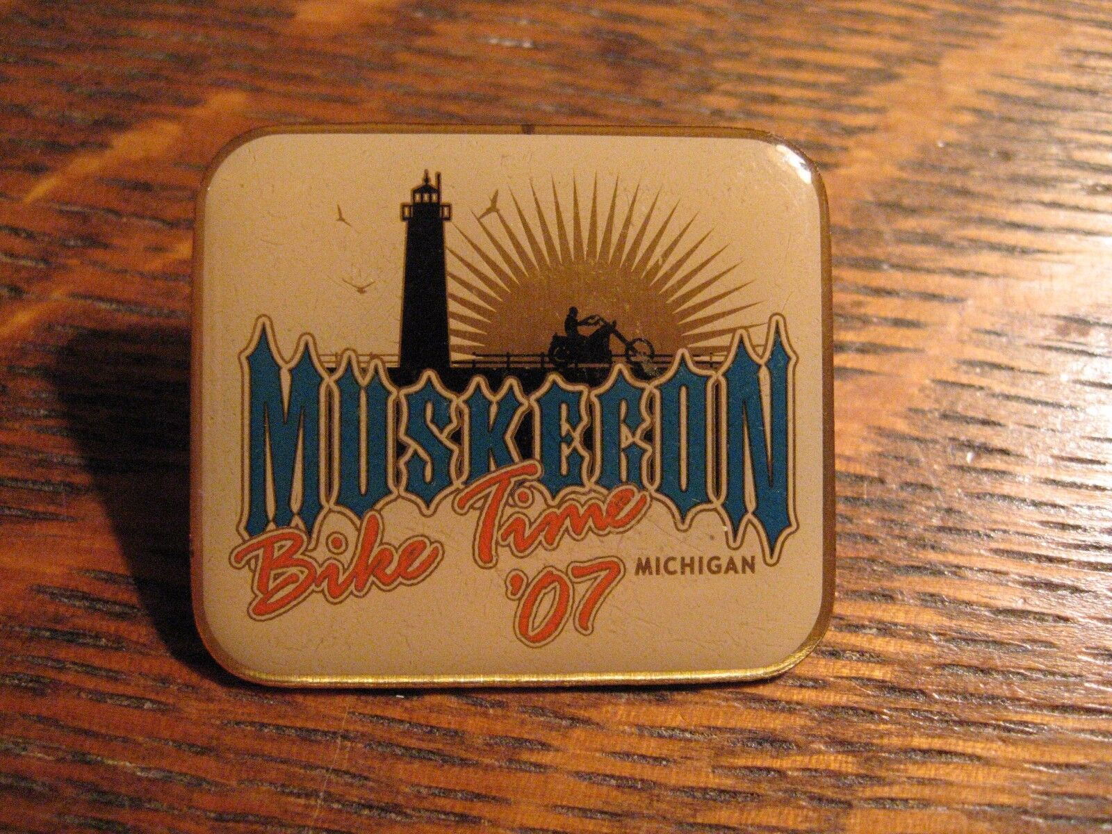 🏍 Muskegon MI Bike Time Pin - 2007 Michigan USA Motorcycle Biker Cycle Rally