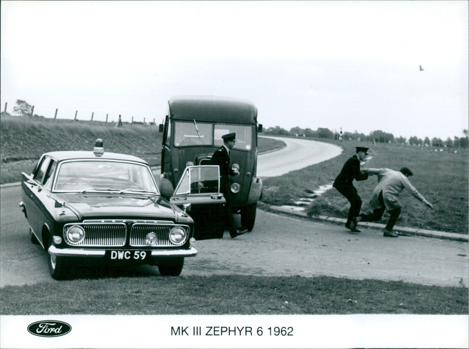 1962 Ford MK III Zephyr 6 - Vintage Photograph 4881167