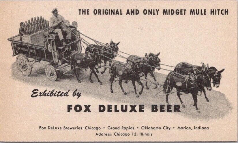 Vintage 1940s FOX DELUXE BEER Advertising POSTCARD Horse Beer Wagon / Mules