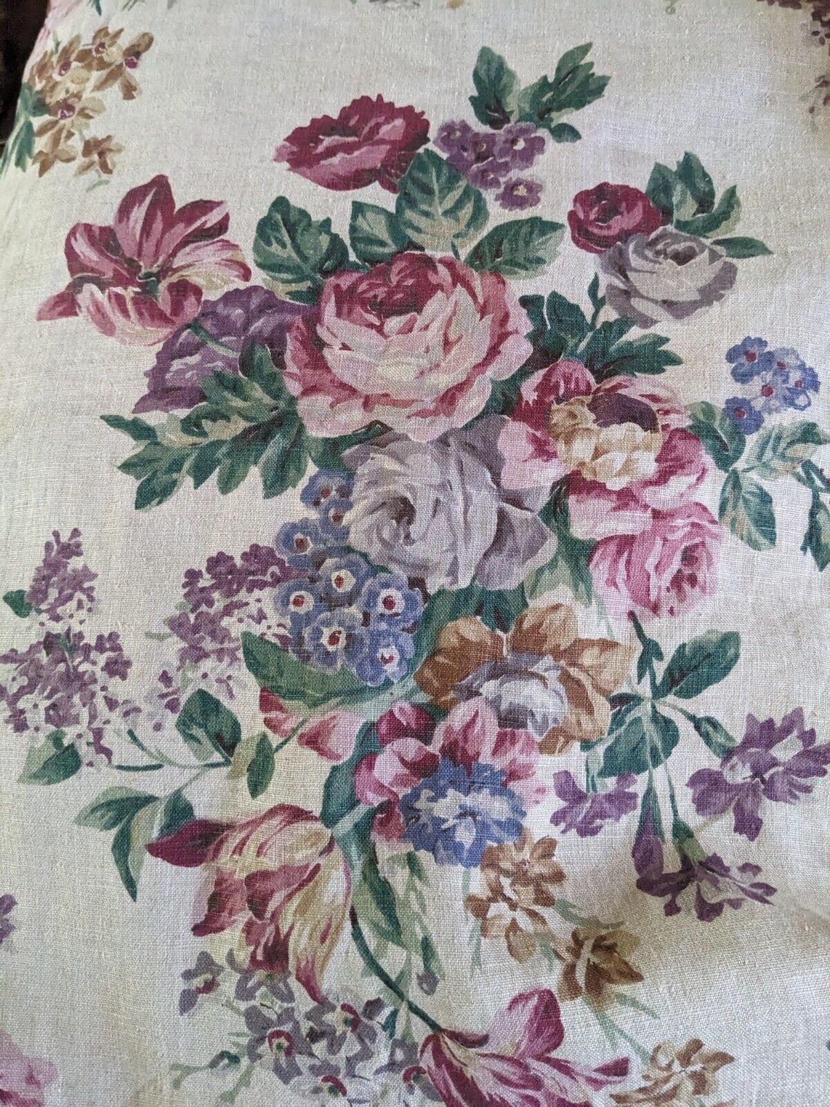Huge Length Of Vintage Floral Linen great Quality 6.60 metres x 125cm Width 