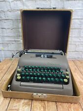 Vintage Smith Corona typewritter and Carrying case picture