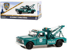 1967 Chevrolet -30 Wrecker Truck NYPD New York 1/18 Diecast Car Model picture