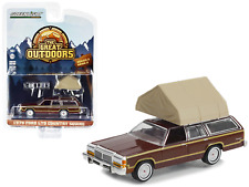 1979 Ford LTD Country Squire Wood Panels Campotel Cartop 1/64 Diecast Model Car picture