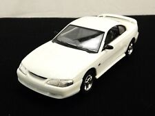 1995 Ford Mustang GT Plastic Model Car, ERTL/AMT 6554EO Crystal White, Collector picture